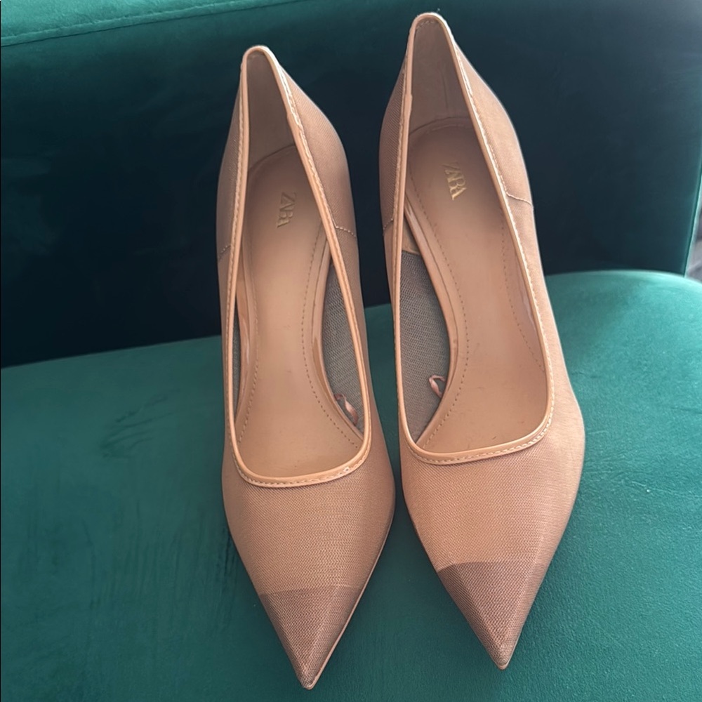 Zara heeled mesh shoes